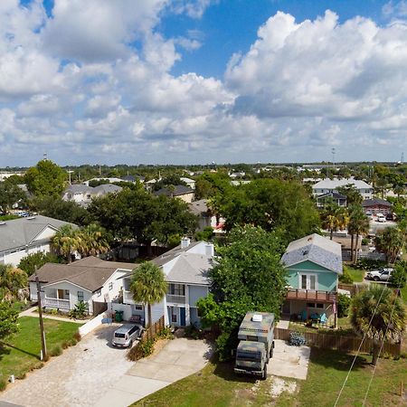 Jax Vacations 1/2 Mile To Beach, 2 Bedroom Townhome Pet Friendly Jacksonville Beach Exterior photo