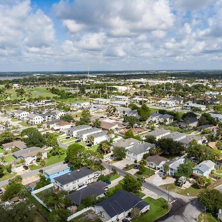 Jax Vacations 1/2 Mile To Beach, 2 Bedroom Townhome Pet Friendly Jacksonville Beach Exterior photo