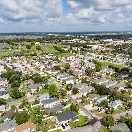 Jax Vacations 1/2 Mile To Beach, 2 Bedroom Townhome Pet Friendly Jacksonville Beach Exterior photo