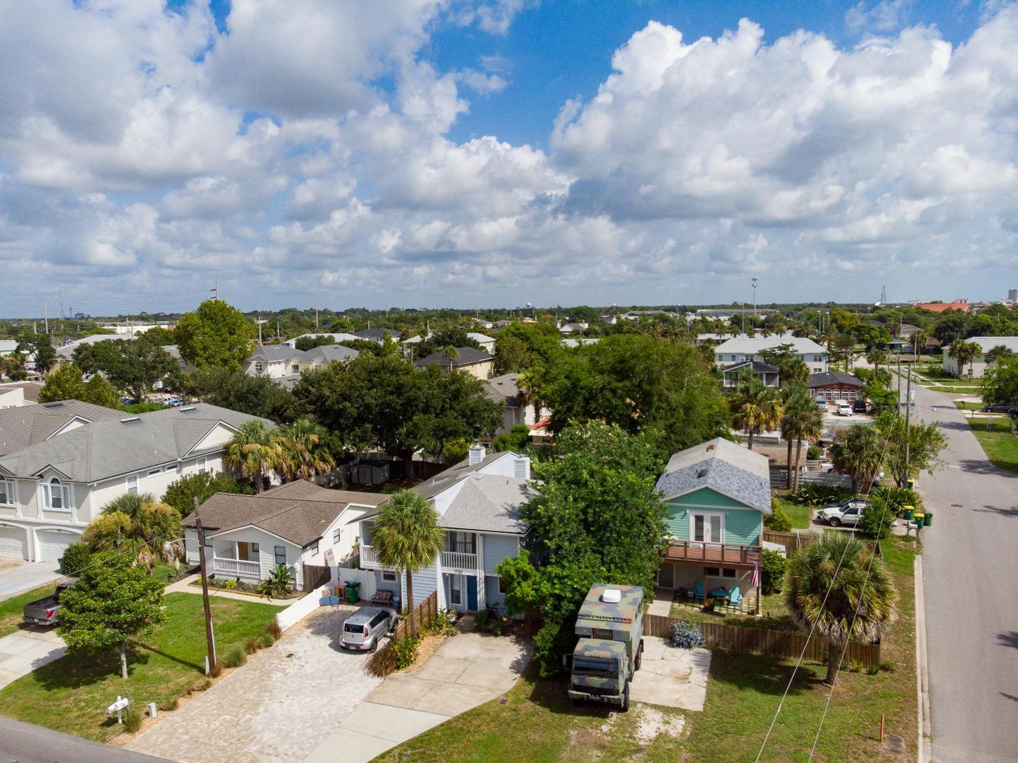 Jax Vacations 1/2 Mile To Beach, 2 Bedroom Townhome Pet Friendly Jacksonville Beach Exterior photo